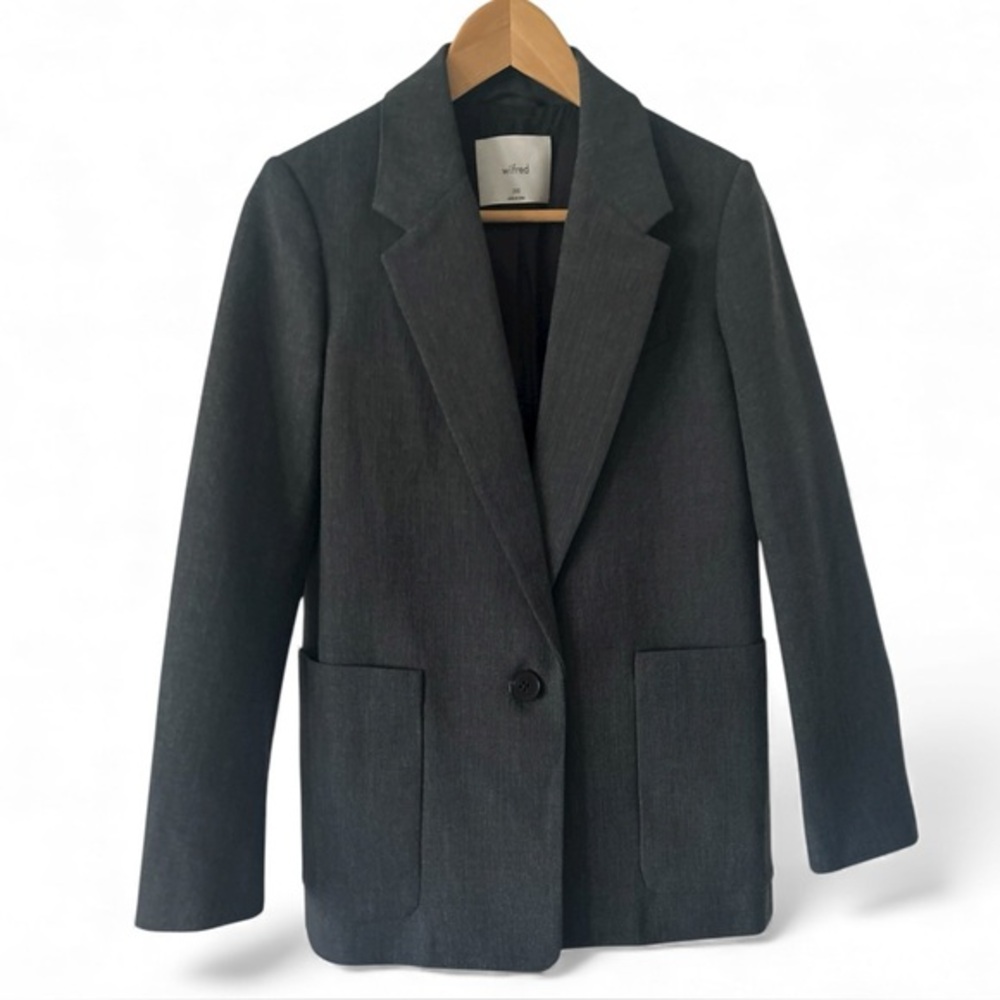 Aritzia Wilfred Content Blazer Suit Jacket Top Relaxed Fit (fits S)